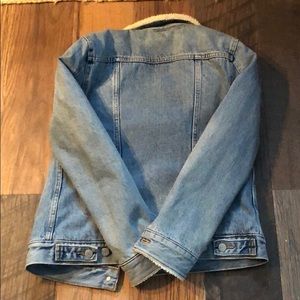 Brand new Levi’s Sherpa .  Never worn no tags